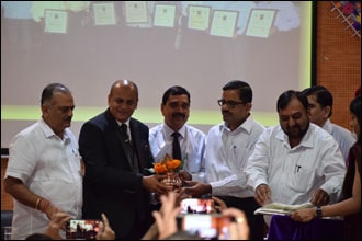 Dr. Vikram Chauhan (MD-Ayurveda) is Awarded with Punjab State Dhanvantri Award on National Ayurveda cum Dhanvantri Day, 2019